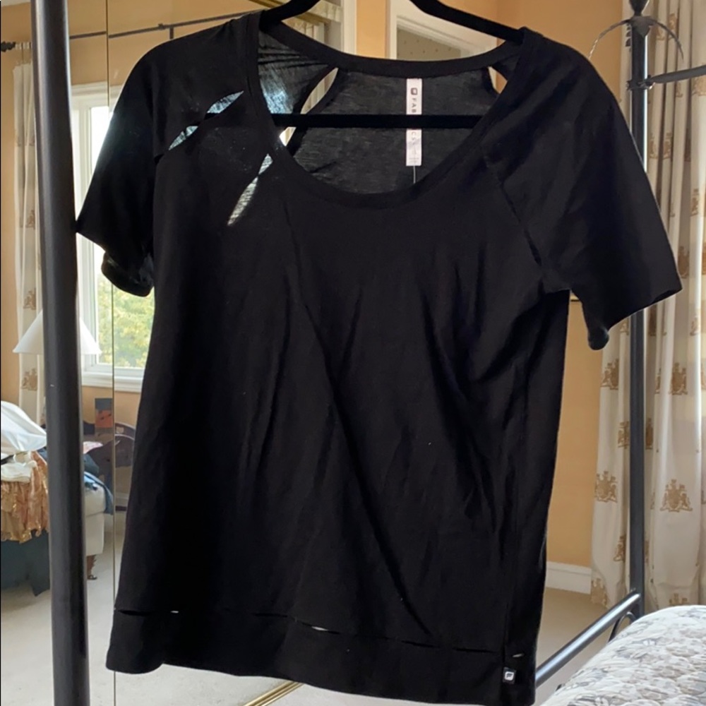 Fabletics  black keyhole design top